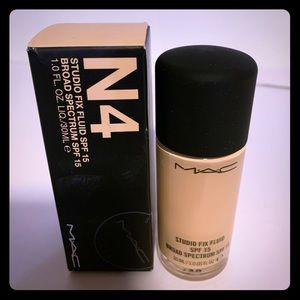 MAC Studio Fix SPF 15  N4